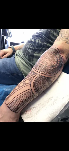 Polynesian tribal tattoo — fine line tattoo by Lewis Zangaro, The SelfMade Tattoo Company, Wolverhampton